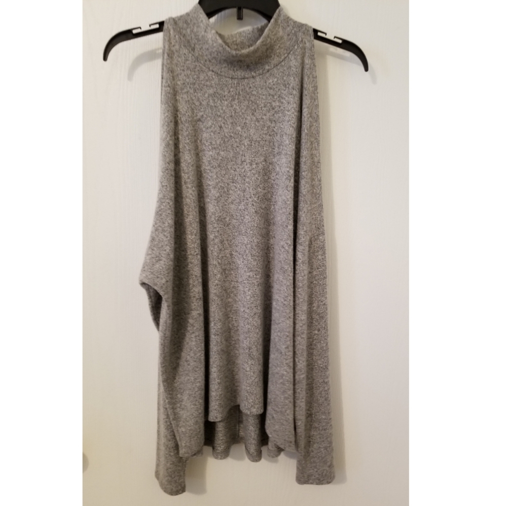 Grey cold shoulder turtle neck sweater, Large